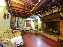 Royal Holiday Home With Swimming Pool