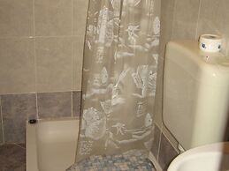 Peaceful House Only 900m From the sea With Swimming Pool, Bbq, Wifi, A