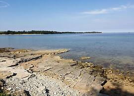 Peaceful House Only 900m From the sea With Swimming Pool, Bbq, Wifi, A