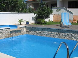Peaceful House Only 900m From the sea With Swimming Pool, Bbq, Wifi, A