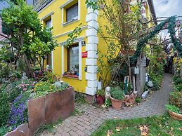 Charmante Ferienwohnung in Wismar mit Garten