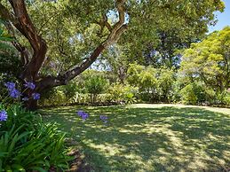 Villa in Albufeira With Private Pool