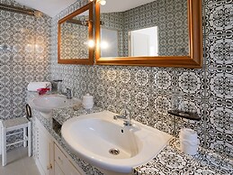 Villa in Albufeira With Private Pool