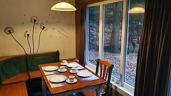 Forest Chalet in Lanklaar