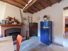 Unwind in a Cozy Home