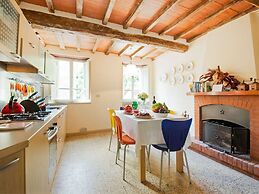 Unwind in a Cozy Home