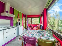Lively Holiday Home With Garden