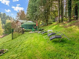 Lively Holiday Home With Garden