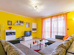 Apartment in Cerovlje With sea Beach