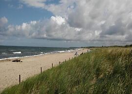 Nifty Apartment in Rövershagen near Sea