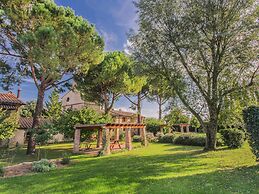 Apartment With Swimming Pool in Marsciano