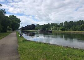 Oud-rekem Heritage Hideaway