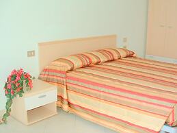 Apartment in Residence on Lake Maggiore near Beach