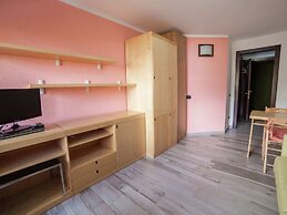 Matterhorn View Apartment in Breuil-Cervinia near Ski Area