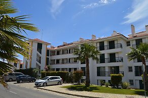 Spacious Apartment in Quarteira With Swimming Pool