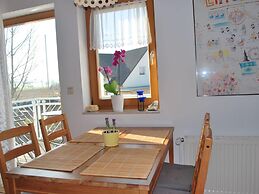 Tranquil Apartment in Ostseebad Kühlungsborn near Sea Beach