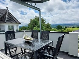 Silbecke Forest View Apartment