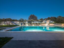 Beautiful Villa in Vrsar With Swimming Pool