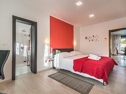 Beautiful Villa in Vrsar With Swimming Pool