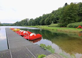 Unique Holiday Home in Virton with Hot Tub
