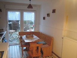 Snug Apartment in Morbach-riedenburg With Terrace