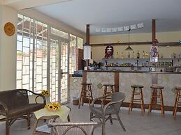 House With Panoramic Terrace, Near the Sea and the City of Syracuse