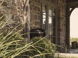 Beautiful Cottage With Pool