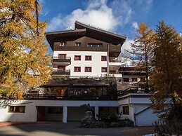 Contemporary Apartment in Breuil-Cervinia near Ski Area