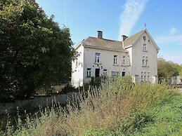 Splendid Mansion in Bastogne With Fenced Garden