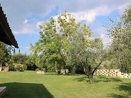 Romantic Oasis With Saltwater Pool, Selci