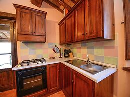 Superb Holiday Home With Swimming Pool