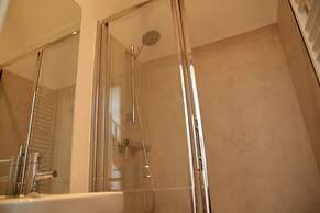 Forestview Family Home