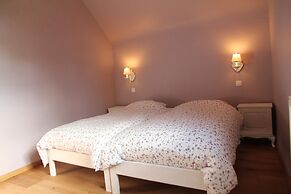 Forestview Family Home