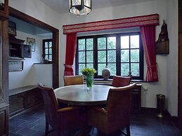 Villa in Spa With Terrace