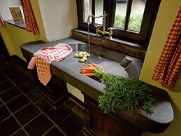 Villa in Spa With Terrace