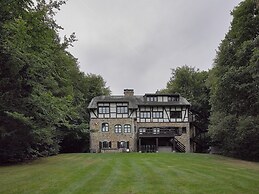Spacious Villa in Liege