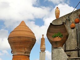 Quaint Holiday Home in Pasalites with Garden near Perama