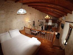 Quaint Holiday Home in Pasalites with Garden near Perama