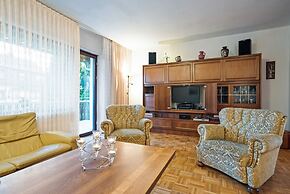 Holiday Home in Hesse with Infrared Sauna near Sauerland