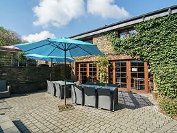 Quaint Apartment in Sensenruth With Terrace