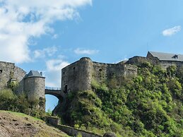 Quaint Apartment in Sensenruth With Terrace
