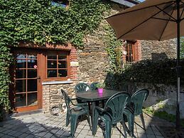 Quaint Apartment in Sensenruth With Terrace