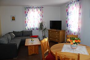 Ferienwohnung, Struppen