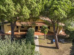 Belvilla by OYO Flat in Villa With Private Terrace