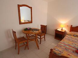 Belvilla by OYO Flat in Villa With Private Terrace