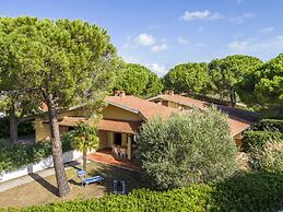 Belvilla by OYO Flat in Villa With Private Terrace