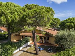 Belvilla by OYO Flat in Villa With Private Terrace