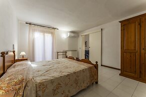 Seaside Comfort in Giannella
