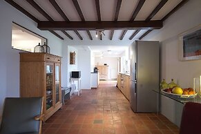 Peaceful Holiday Home