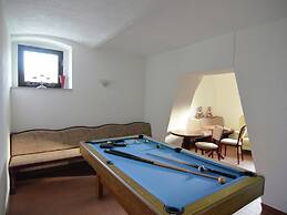 Classy Holiday Home in Deutschneudorf near Glockenwanderweg